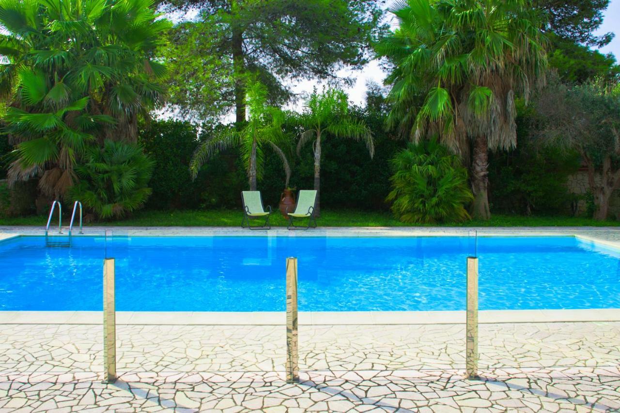 Villa Panagias Tis Loreto Zollino Exterior foto